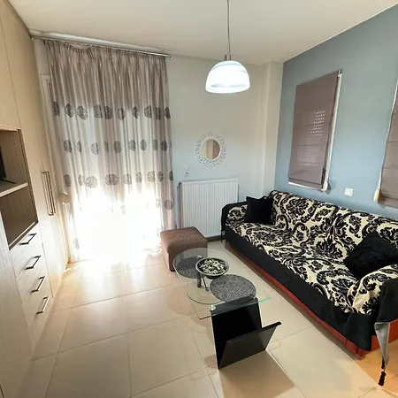 Luxurious Boutique 2 * Tríkala